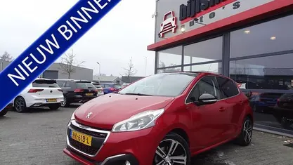 Occasion 2016 Peugeot 208 GT-line Hatchback | € 8.445 (Eerlijke prijs)