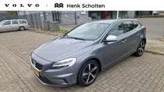 Grijs Gebruikt 2018 Volvo V40 Business Edition Stationwagen | € 19.950 (Eerlijke prijs)
