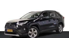 Zwart Gebruikt 2019 Toyota RAV4 Edition SUV | € 28.950 (Eerlijke prijs)