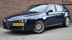 Blauw, metallic lak Gebruikt 2010 Alfa Romeo 159 Stationwagen | € 4.949 (Eerlijke prijs)