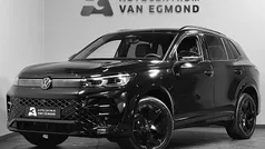 Zwart Gebruikt 2025 VW Tiguan R-line SUV | € 51.999 (Eerlijke prijs)