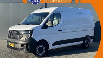 Gebruikt 2024 Renault Master Van | € 29.950 (Goede deal)