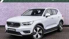 Wit Gebruikt 2022 Volvo XC40 Inscription SUV | € 31.894 (Eerlijke prijs)