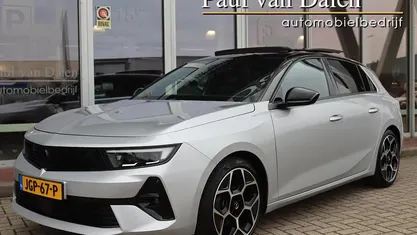 Grijs Gebruikt 2024 Opel Astra Ultimate Hatchback | € 26.920 (Eerlijke prijs)