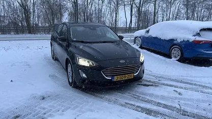 Zwart (metallic) Gebruikt 2020 Ford Focus Business Edition Hatchback | € 10.744 (Goede deal)