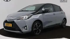 Grijs metallic Gebruikt 2019 Toyota Yaris Plus Hatchback | € 18.745 (Eerlijke prijs)