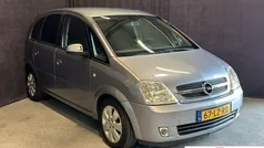 Grijs Gebruikt 2003 Opel Meriva Cosmo MPV | € 1.395 (Eerlijke prijs)