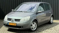 Grijs Gebruikt 2005 Renault Scénic II Dynamique MPV | € 1.750 (Eerlijke prijs)