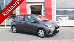 Toyota Yaris Hybrid