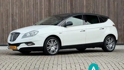 Occasion Lancia Delta Platinum 200 PK (147 kW) 2012 Wit Hatchback