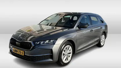 Gebruikt 2024 Skoda Octavia Business Line Stationwagen | € 28.750 (Eerlijke prijs)