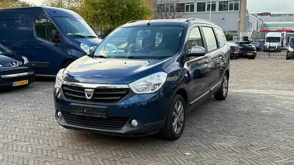 Occasion Dacia Lodgy Ambiance 116 PK (85 kW) 2015 Blauw MPV
