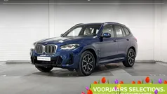 Blauw Gebruikt 2023 BMW X3 Executive SUV | € 59.900 (Eerlijke prijs)