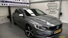Grijs Gebruikt 2018 Volvo V60 Business Edition Stationwagen | € 16.999 (Goede deal)
