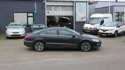 Gebruikt 2010 VW Passat Sedan | € 3.750 (Goede deal)