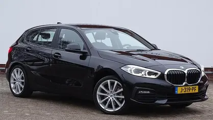 Occasion 2020 BMW 118 Executive Hatchback | € 18.950 (Super prijs)
