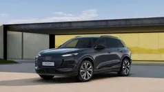 Grijs Nieuw 2025 Audi Q6 e-tron Comfort SUV | € 65.900 (Goede deal)