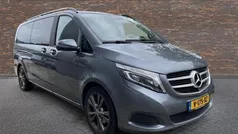 Grijs Gebruikt 2019 Mercedes V220 MPV | € 36.999 (Eerlijke prijs)