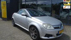 Grijs Gebruikt 2007 Opel Tigra Sport Cabriolet | € 2.450 (Eerlijke prijs)