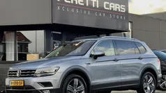 Grijs, metallic lak Gebruikt 2020 VW Tiguan Allspace Highline SUV | € 29.900 (Eerlijke prijs)