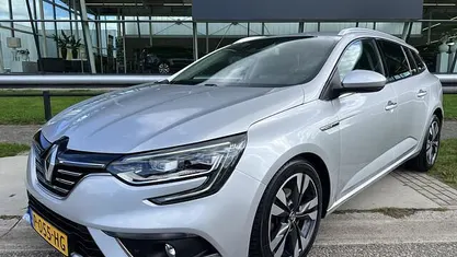 Occasion Renault Mégane GrandTour 142 PK (104 kW) 2019 Grijs Stationwagen