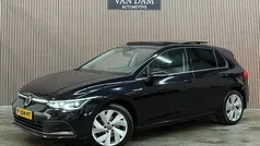 Gebruikt 2020 VW Golf VII Style Hatchback | € 23.900 (Eerlijke prijs)