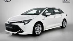 Wit Gebruikt 2019 Toyota Corolla Business Edition Stationwagen | € 20.950 (Eerlijke prijs)