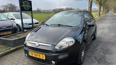 Zwart Gebruikt 2010 Fiat Punto Evo Dynamic Hatchback | € 2.250 (Eerlijke prijs)