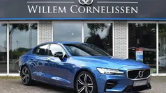 Blauw Gebruikt 2020 Volvo S60 R-Design Sedan | € 26.950 (Eerlijke prijs)