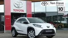 Gebruikt 2022 Toyota Aygo Hatchback | € 18.400 (Eerlijke prijs)