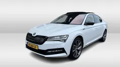 Wit Gebruikt 2022 Skoda Superb Business Line Hatchback | € 25.950 (Eerlijke prijs)