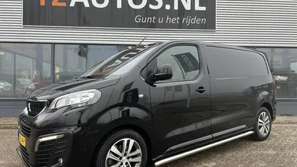 Zwart Gebruikt 2021 Peugeot Expert Van | € 15.499 (Eerlijke prijs)