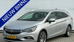 Grijs Gebruikt 2016 Opel Astra Innovation Stationwagen | € 14.900 (Eerlijke prijs)