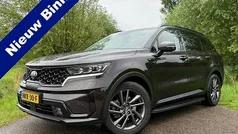 Bruin Gebruikt 2021 Kia Sorento 3 SUV | € 36.950 (Eerlijke prijs)