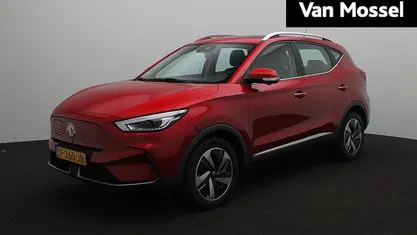 Gebruikt 2022 MG ZS Luxury SUV | € 23.995 (Eerlijke prijs)