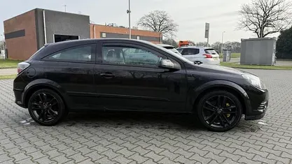 Occasion Opel Astra GTC Cosmo 200 PK (147 kW) 2006 Hatchback