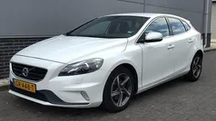 Wit Gebruikt 2015 Volvo V40 Business Edition Stationwagen | € 6.500 (Eerlijke prijs)