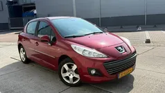 Rood Gebruikt 2009 Peugeot 207 Hatchback | € 3.199 (Eerlijke prijs)