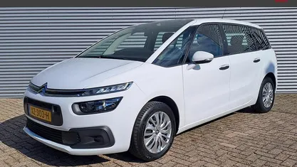 Wit Occasion 2019 Citroën C4 SpaceTourer PureTech MPV | € 16.495 (Eerlijke prijs)
