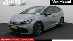 Grijs Gebruikt 2022 Cupra Born Hatchback | € 23.900 (Eerlijke prijs)