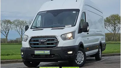 Wit Gebruikt 2023 Ford E-Transit Trend Van | € 34.900 (Super prijs)