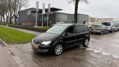 Zwart Gebruikt 2007 VW Touran Highline MPV | € 2.350 (Goede deal)