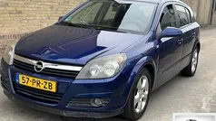 Gebruikt 2004 Opel Astra Cosmo Hatchback | € 1.249 (Eerlijke prijs)
