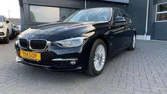 Zwart Gebruikt 2018 BMW 330 Executive Sedan | € 23.850 (Super prijs)