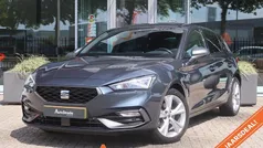 Grijs, metallic lak Gebruikt 2021 Seat Leon FR Hatchback | € 16.700 (Eerlijke prijs)