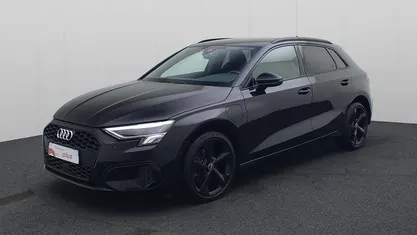 Zwart Gebruikt 2022 Audi A3 Sportback e-tron Advanced Hatchback | € 27.440 (Goede deal)