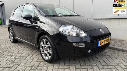 Gebruikt 2015 Fiat Punto Evo Lounge Hatchback | € 5.850 (Eerlijke prijs)