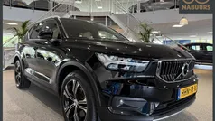 Zwart Gebruikt 2021 Volvo XC40 Inscription SUV | € 31.900 (Eerlijke prijs)