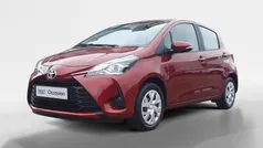 Rood Gebruikt 2020 Toyota Yaris Active Hatchback | € 16.440 (Eerlijke prijs)