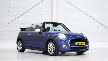 Occasion Mini Cooper Cabriolet Business 136 PK (100 kW) 2019 Blauw Cabriolet